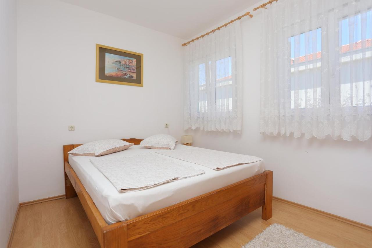 Apartments By The Sea Okrug Donji, Ciovo - 16657 多吉奥科如 外观 照片