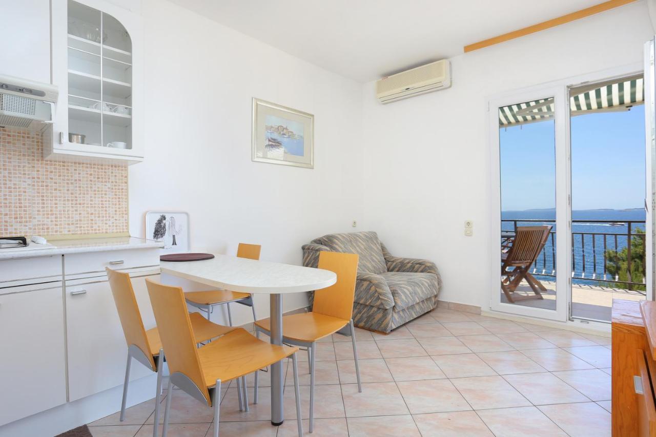 Apartments By The Sea Okrug Donji, Ciovo - 16657 多吉奥科如 外观 照片
