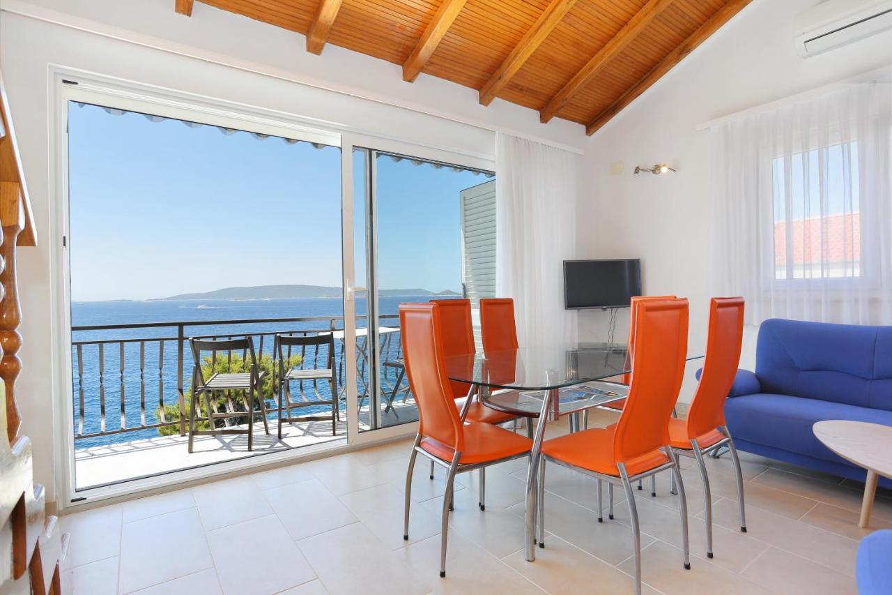 Apartments By The Sea Okrug Donji, Ciovo - 16657 多吉奥科如 外观 照片
