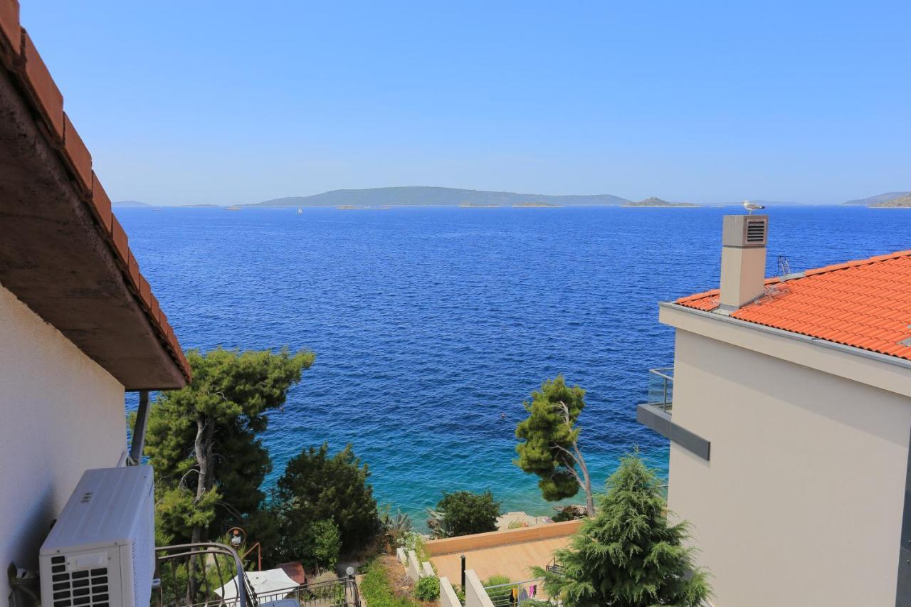 Apartments By The Sea Okrug Donji, Ciovo - 16657 多吉奥科如 外观 照片
