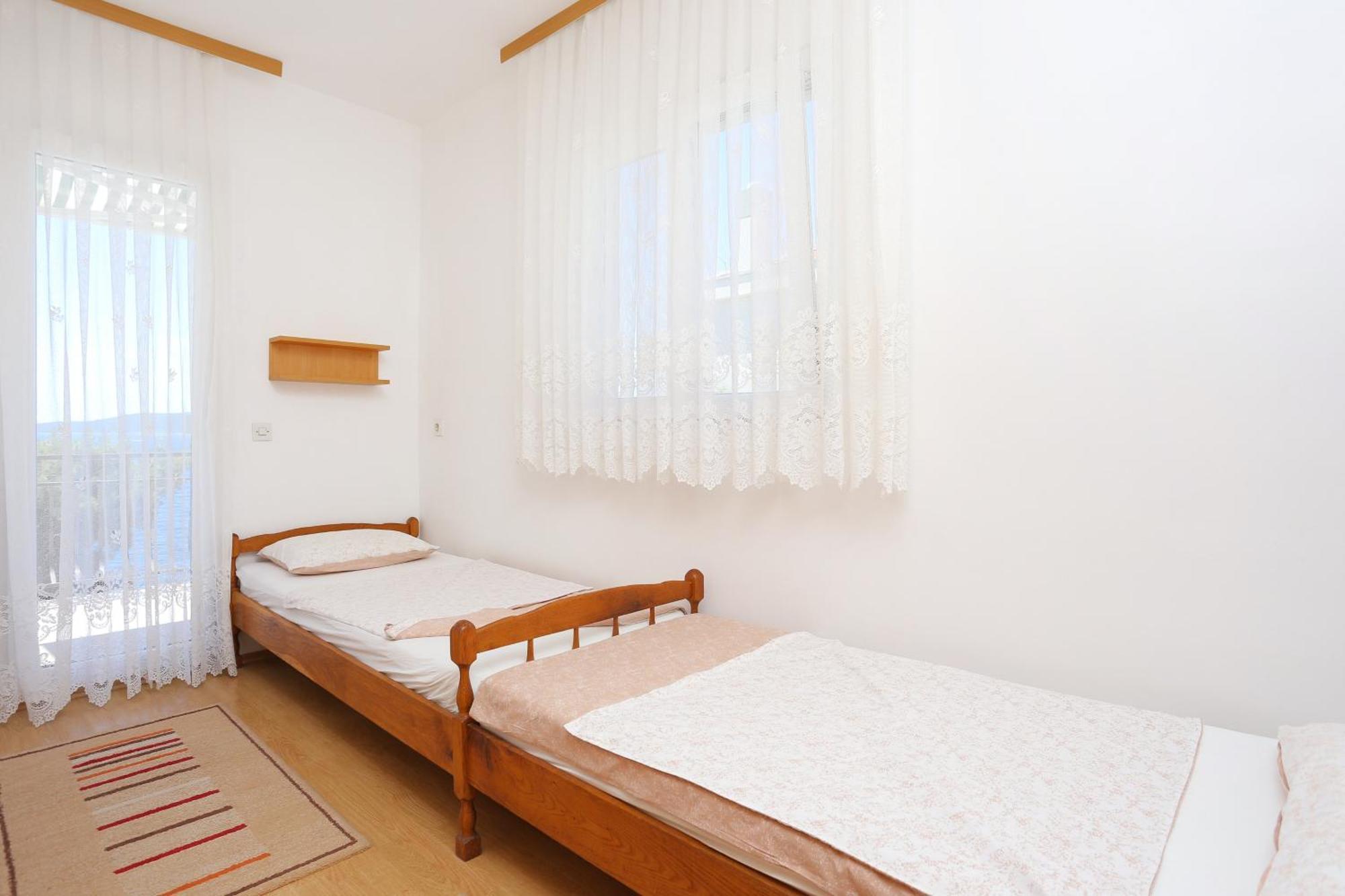 Apartments By The Sea Okrug Donji, Ciovo - 16657 多吉奥科如 客房 照片